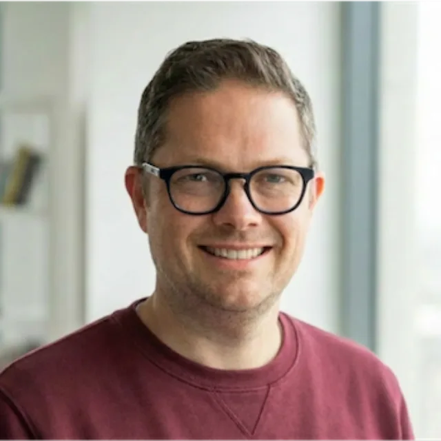 Chris Apps portrait